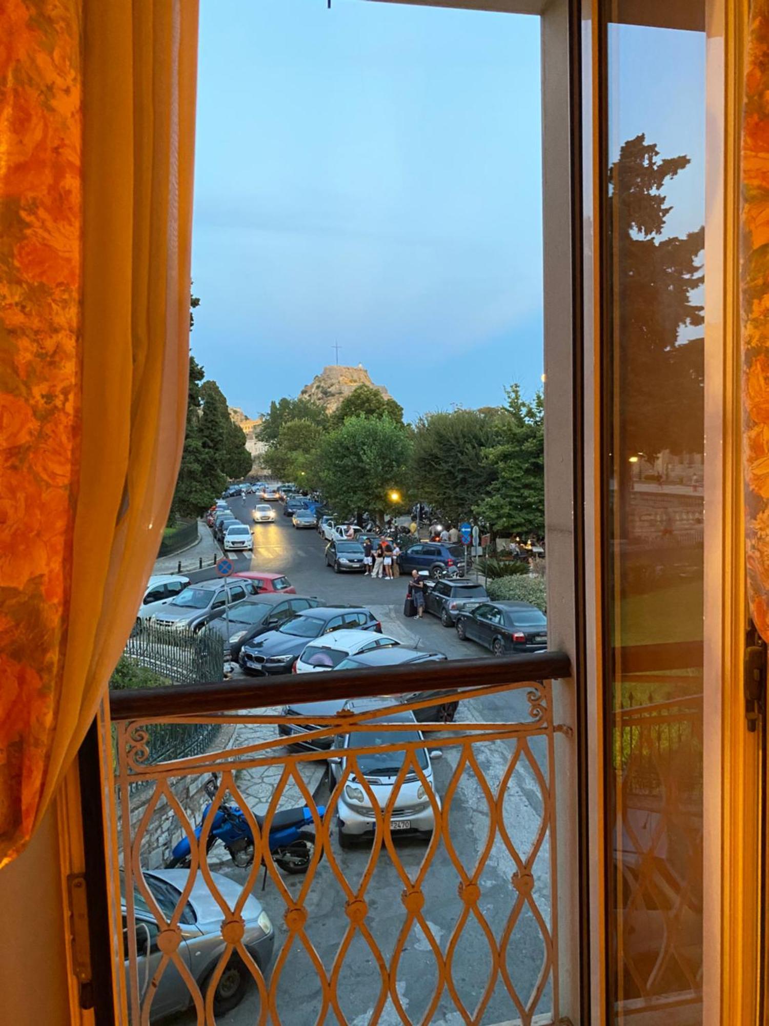 Palazzo Luxury Suite - View To Liston Square & Old Fortress Of Corfu Old Town Eksteriør bilde